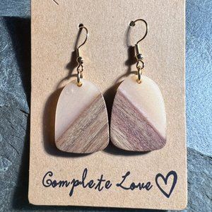 Handcrafted Rectangle Ivory Resin & Wood Earrings~NWT